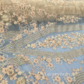 Haftowana tkanina 3D z koralikami